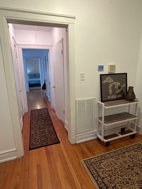 6642 N Newgard Ave #1 - Photo 6 of 21