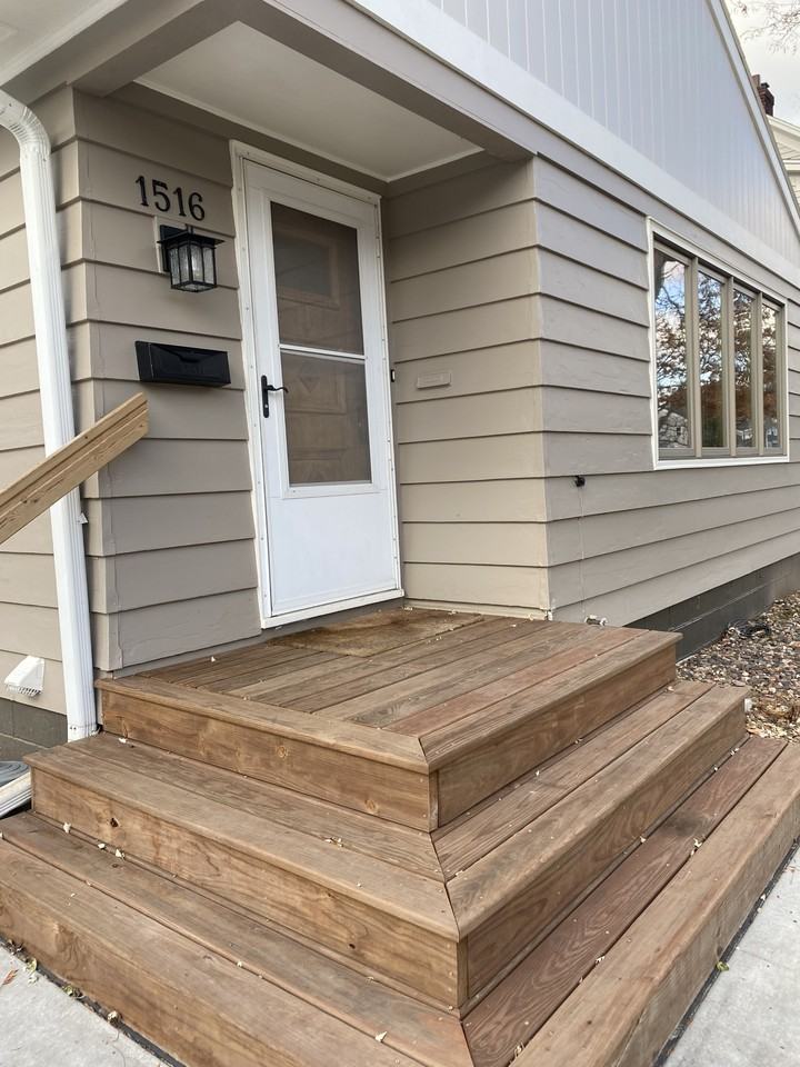 1516 Frederic St #NA - Photo 3 of 10