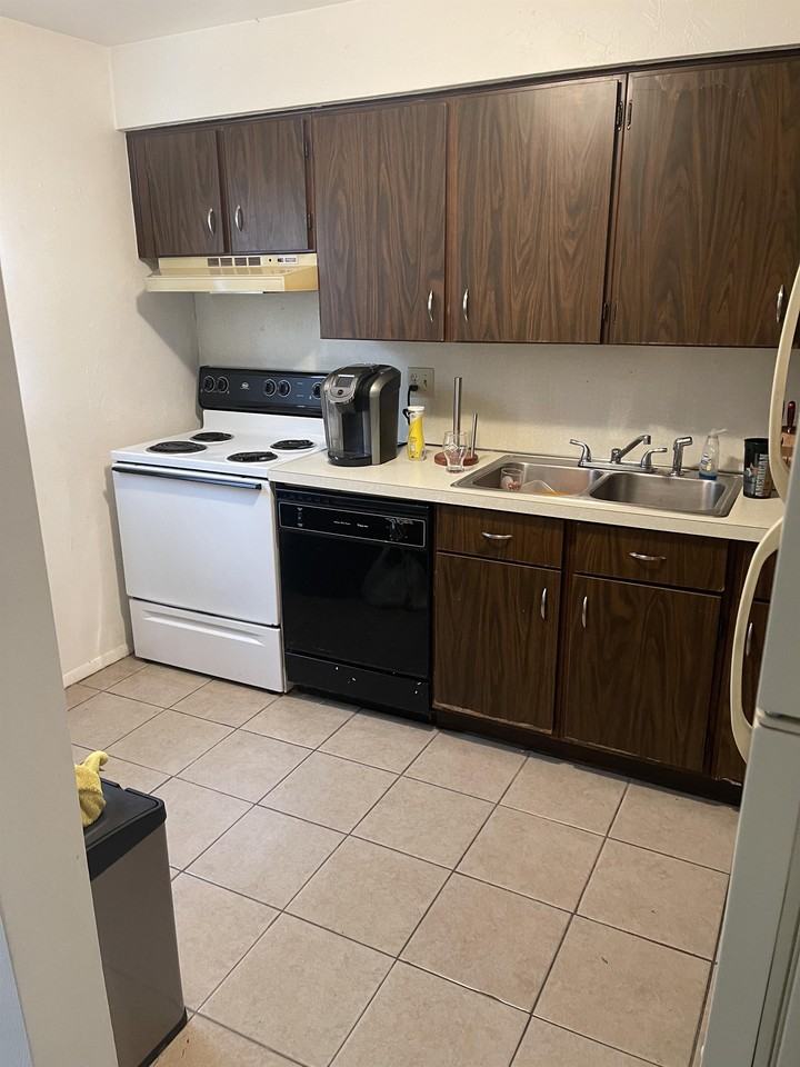 3102 Wooster Dr #3102 - Photo 3 of 12