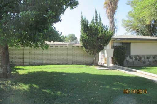 1156 Villa St - Photo 2 of 4