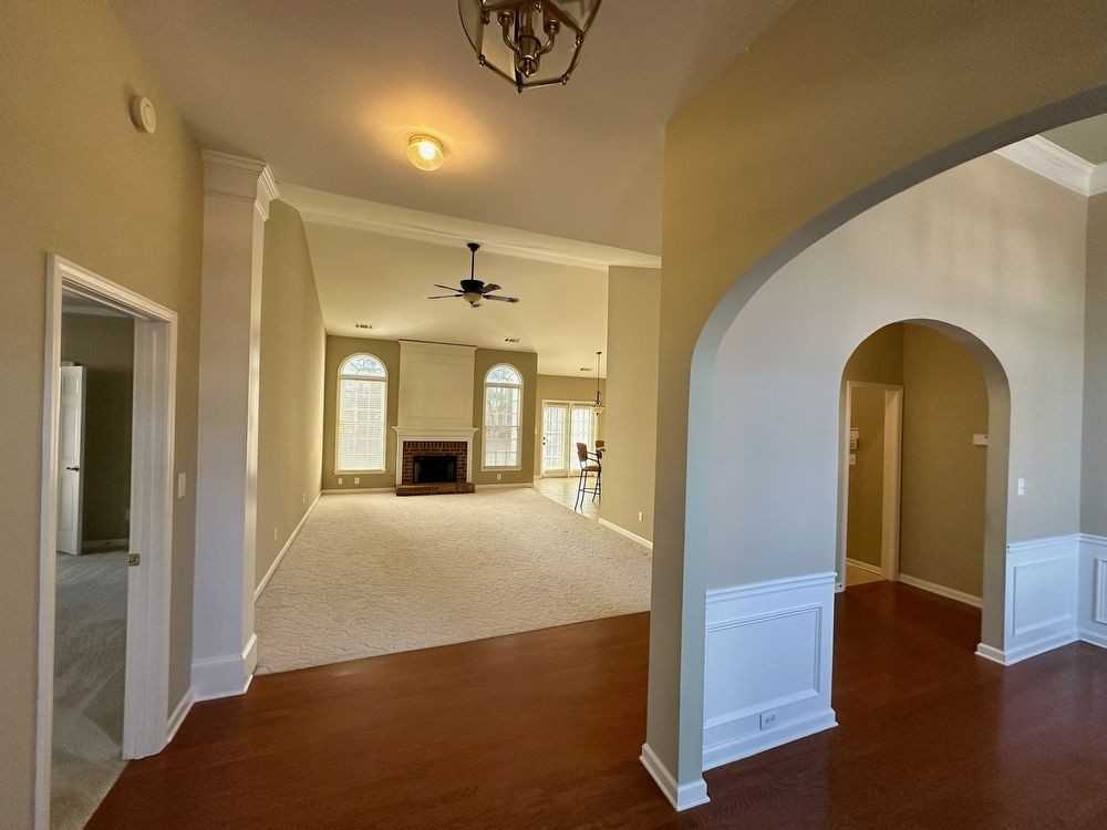 700 Hedgewick Trl - Photo 2 of 39