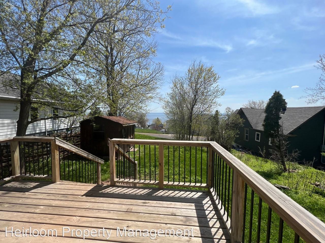 922 Mesaba Ave - Photo 2 of 33