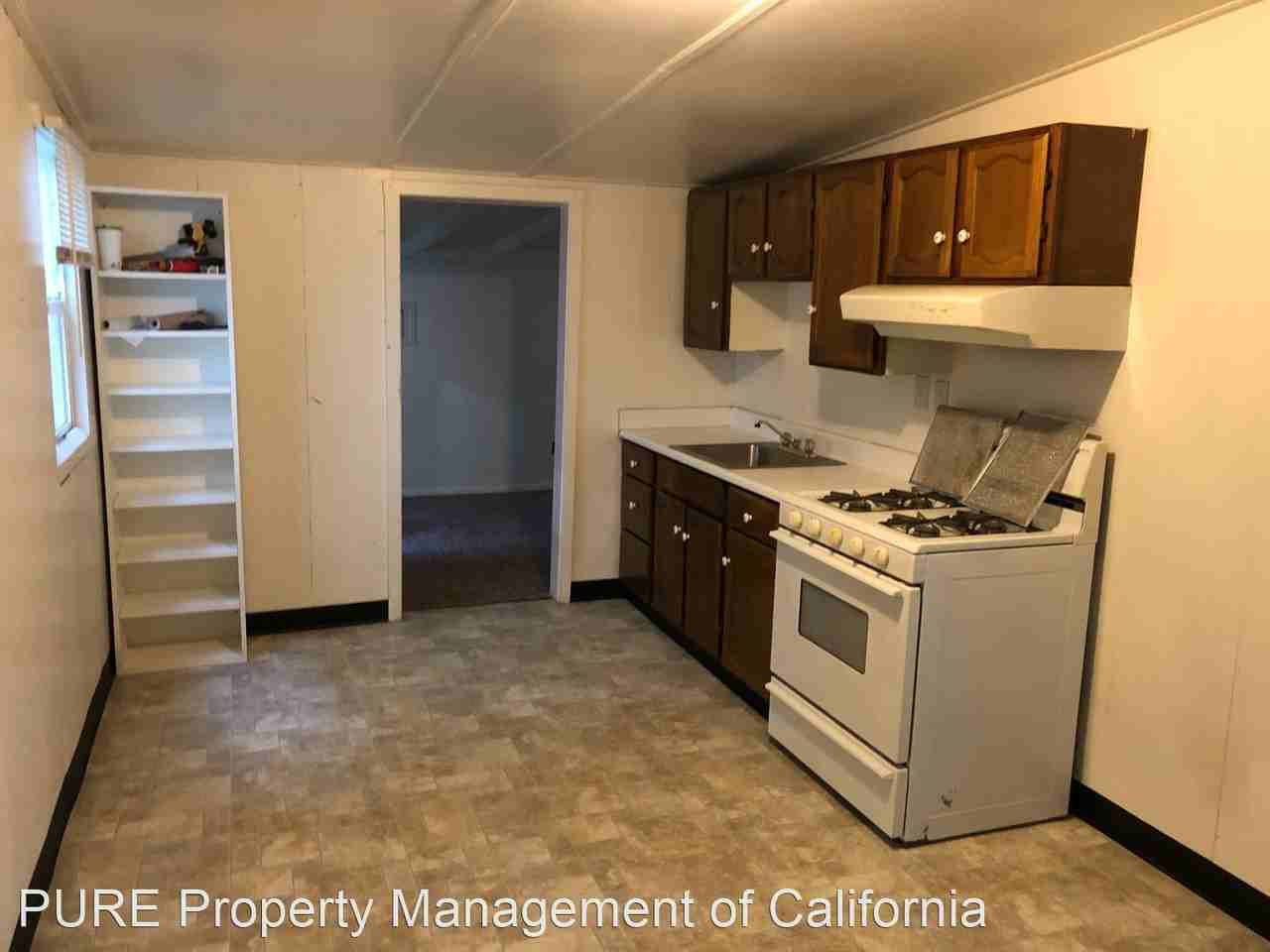 1910 Salem St - Photo 2 of 7