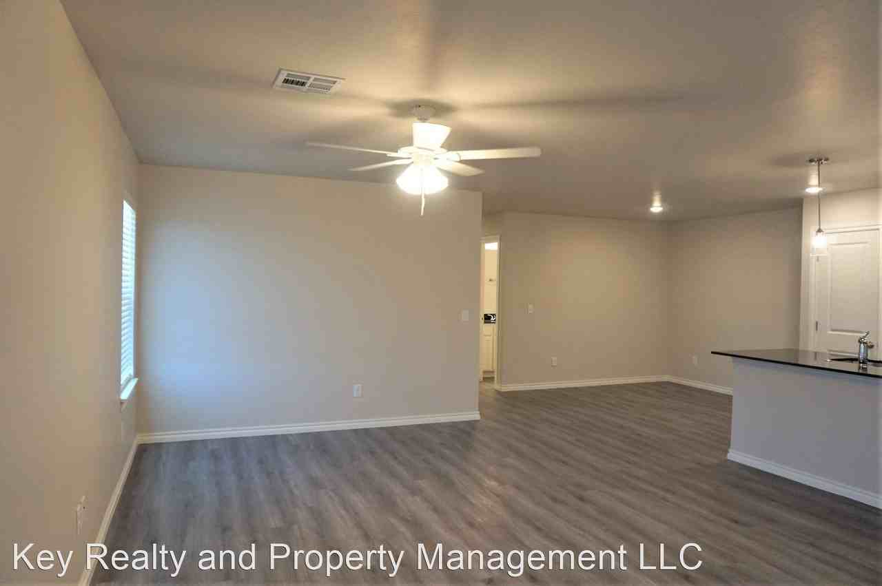 Chisholm Creek Duplex NW OKC Apartments 11224 Burnham Ave, Oklahoma City, OK 73114 Zumper