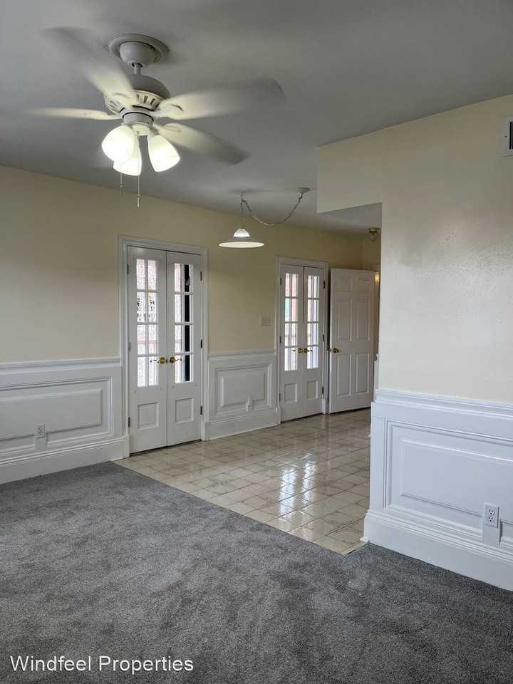 4121 Palmyra - Photo 3 of 6