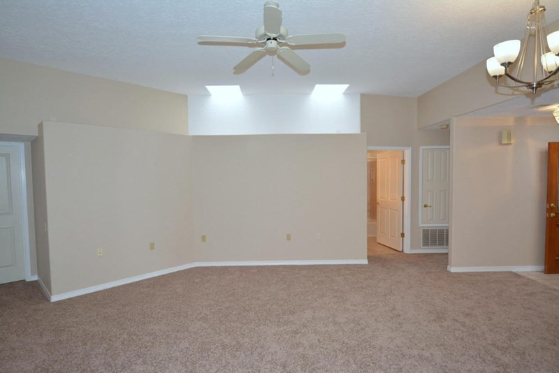 9824 Lagrima De Oro Rd NE - Photo 3 of 25