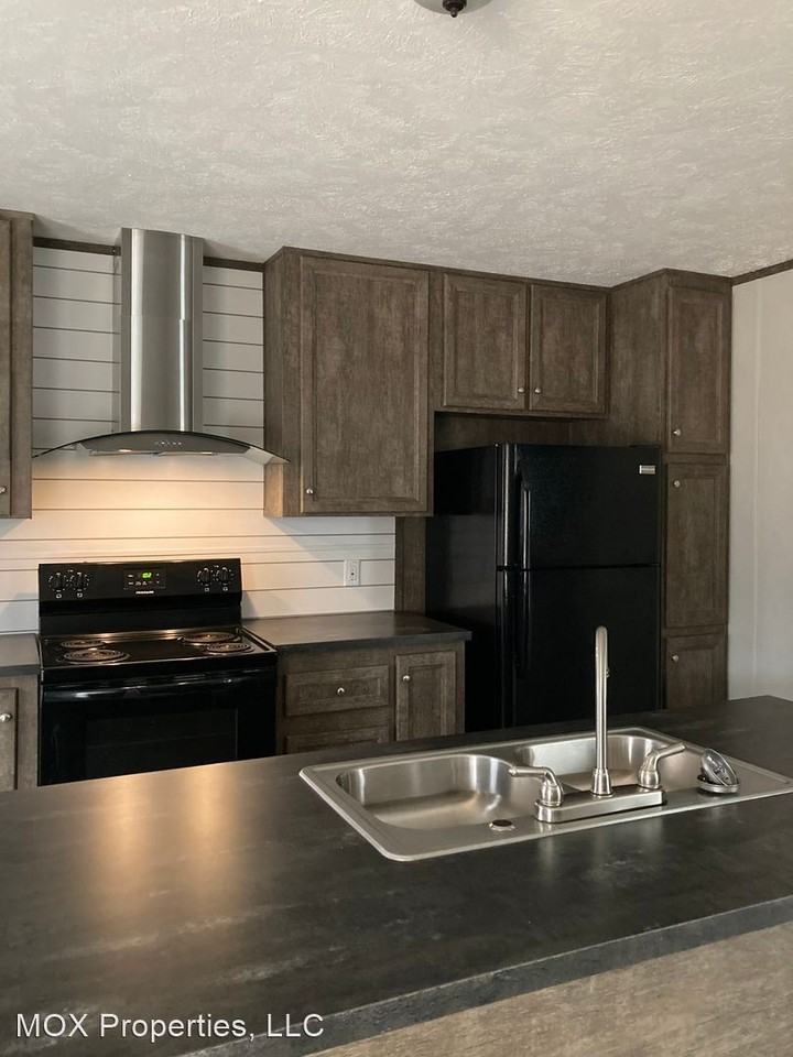 Trademark Lane - Photo 2 of 30