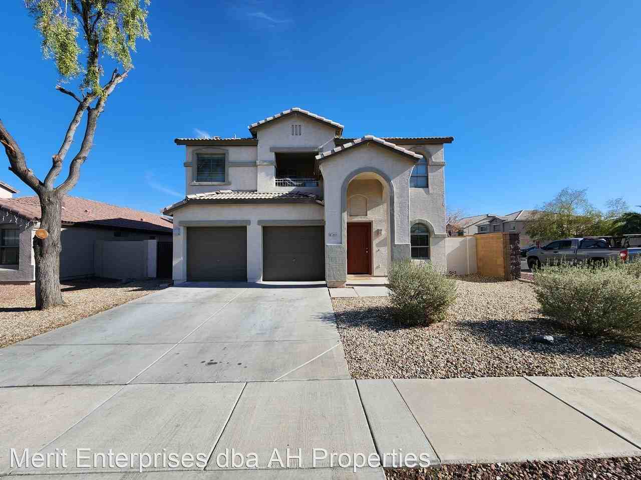 2805 N 106th Dr - Photo 2 of 48