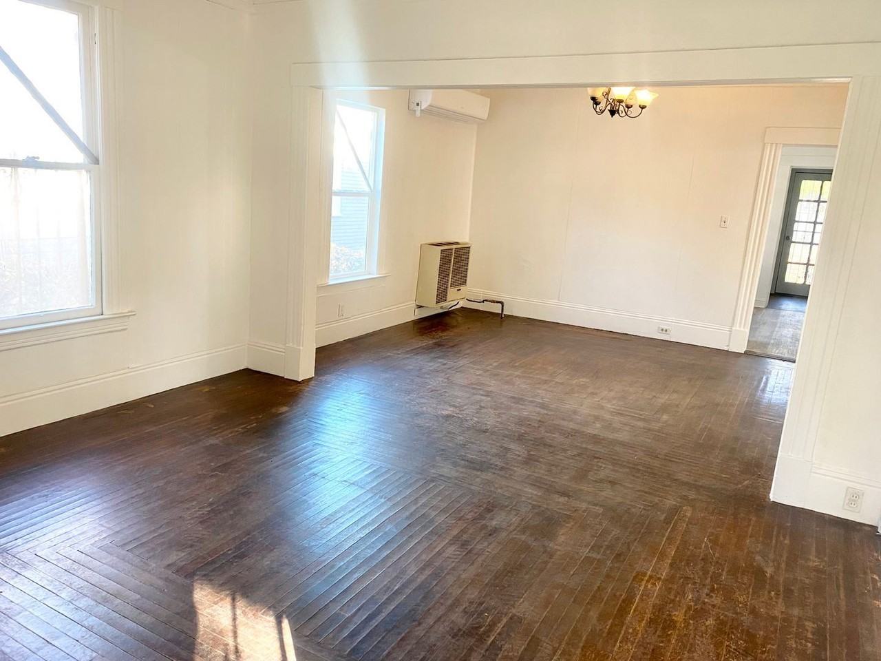 244 N U St - Photo 3 of 14