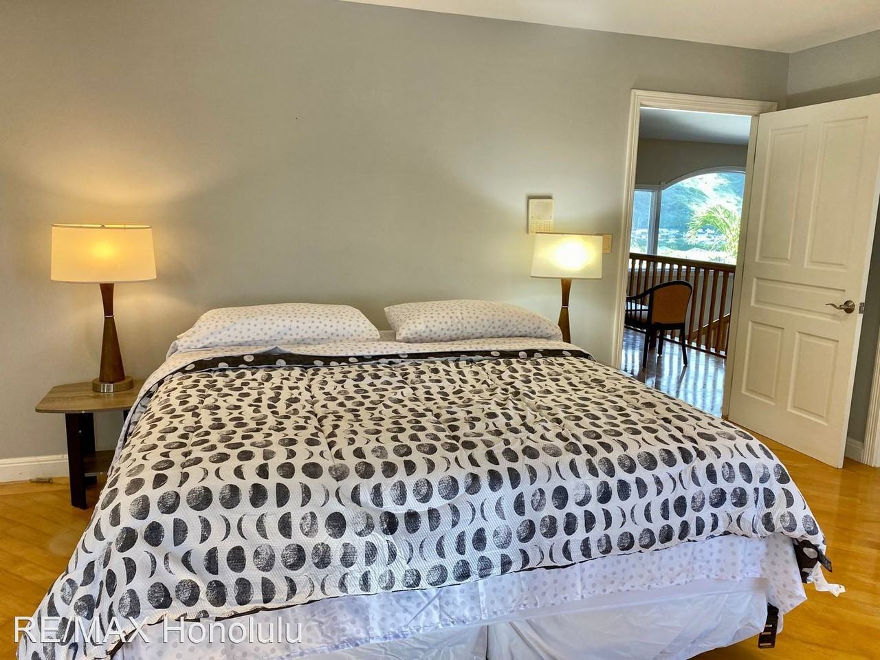 743 Ahukini St - Photo 3 of 31