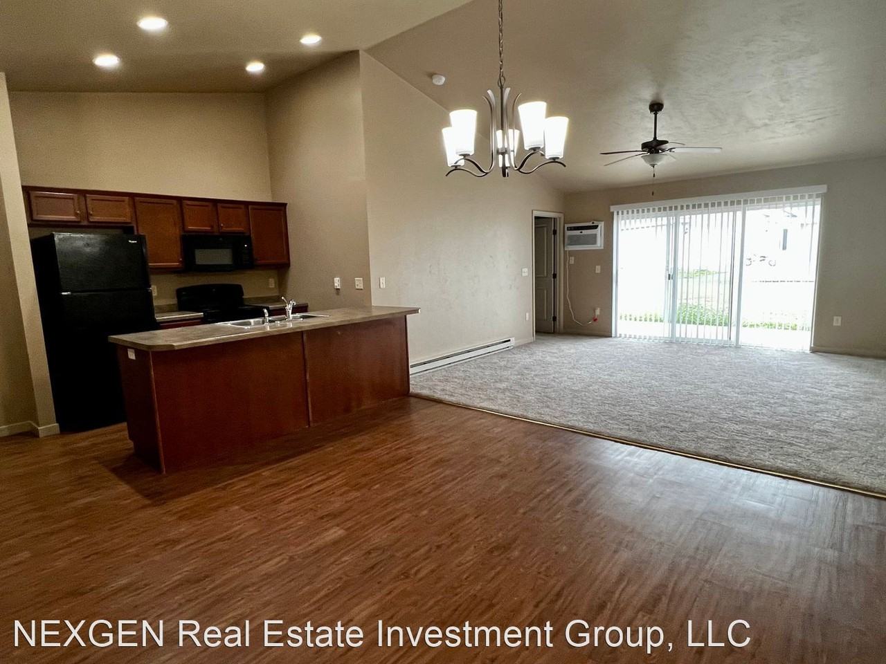 Introducing the Exquisite Plank Road Rentals in Kaukauna, Wisconsin! - Photo 2 of 15