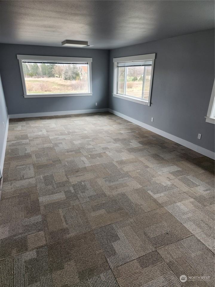 1410 W Dolarway Rd - Photo 3 of 8