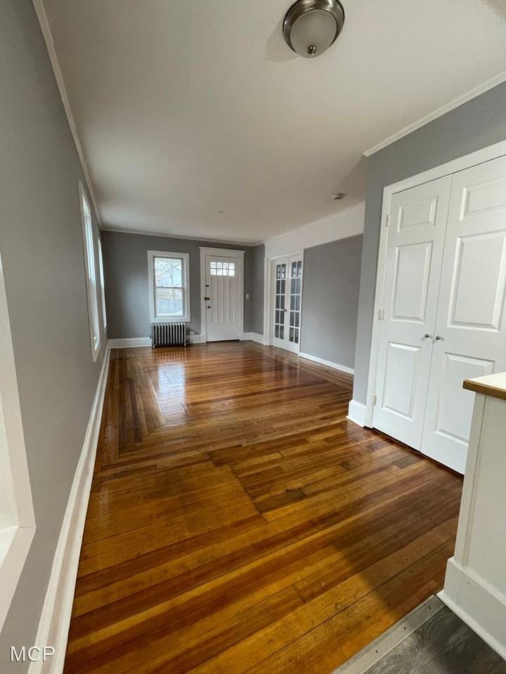 119 Groveland Street Apartments 119 Groveland St, Springfield, MA