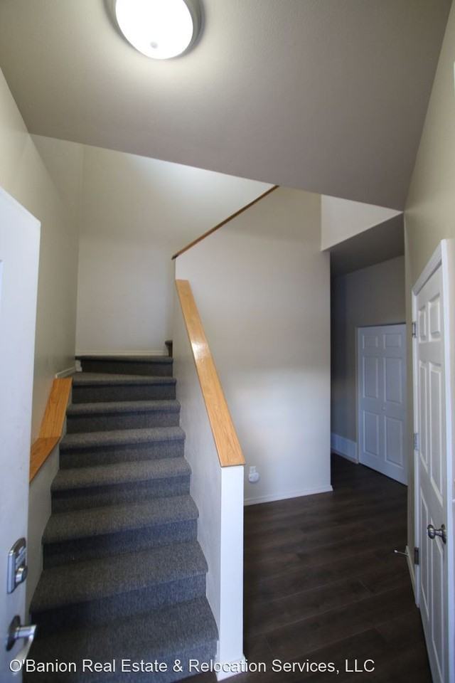 19641 Highland Ridge Dr - Photo 2 of 21
