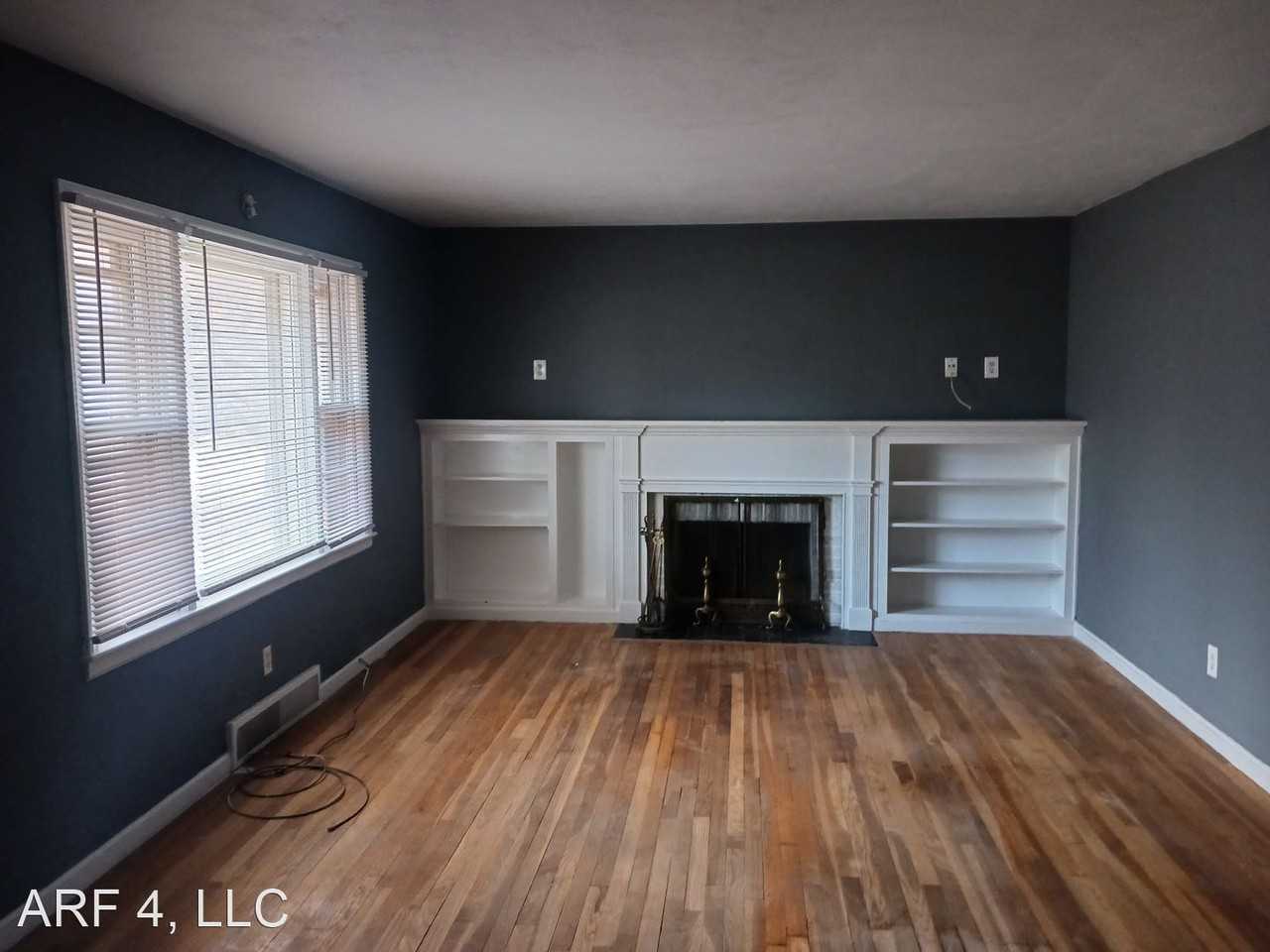 2500 N 47th St - Photo 2 of 9