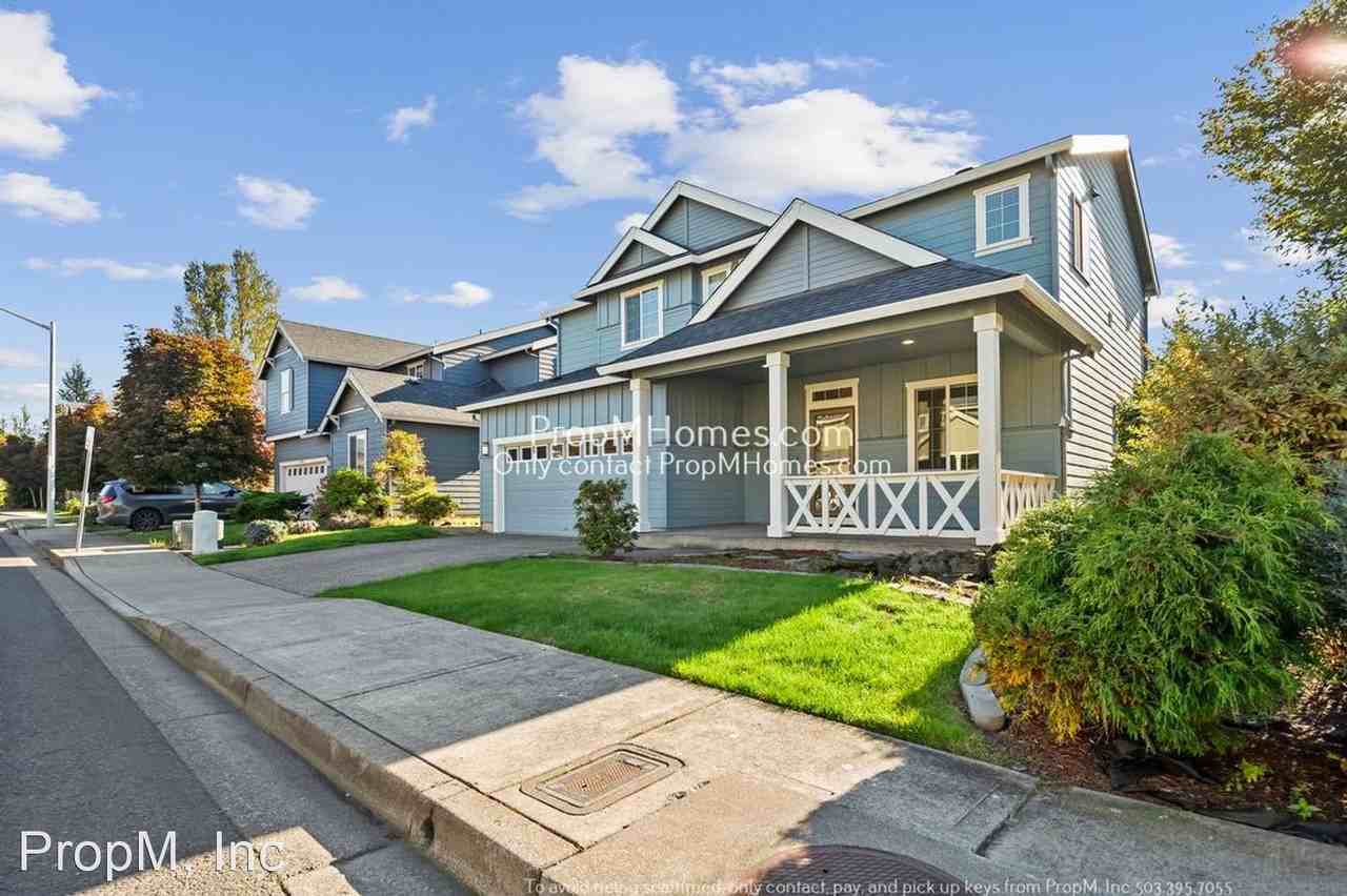 18851 Chanelle Way - Photo 3 of 31