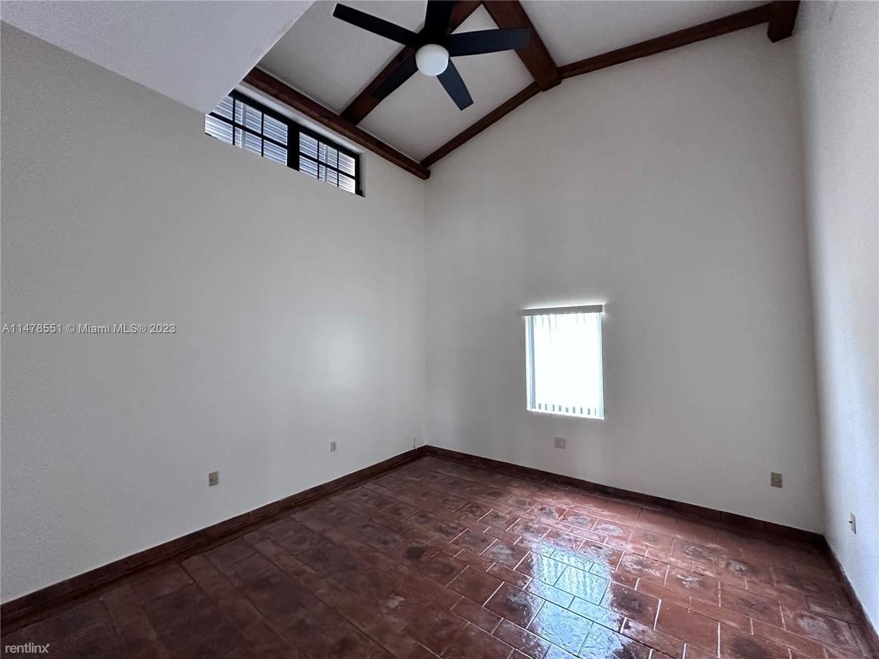 17220 Nw 77th Ct - Photo 2 of 8