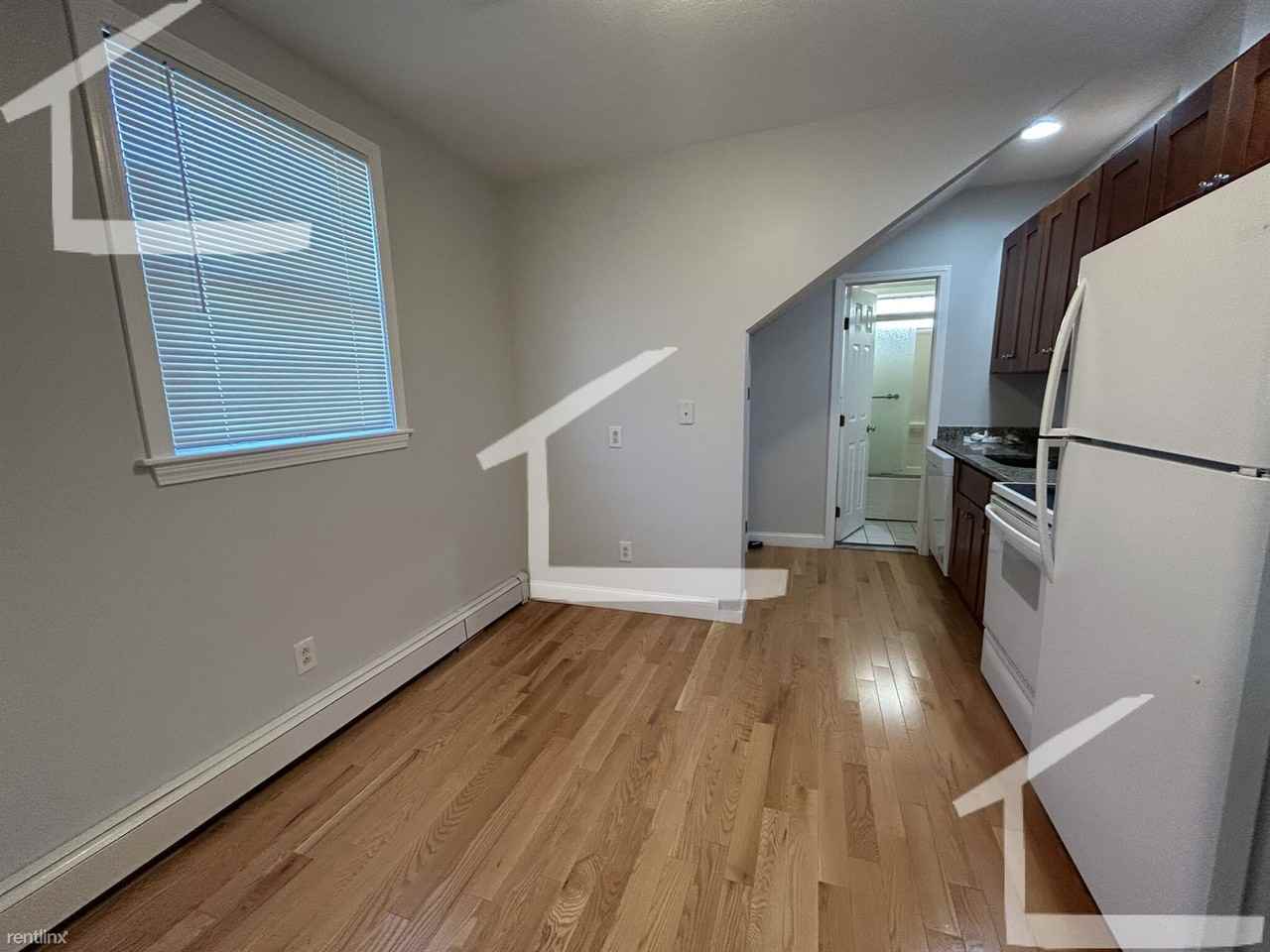 4 Chestnut Hill Ave - Photo 3 of 8