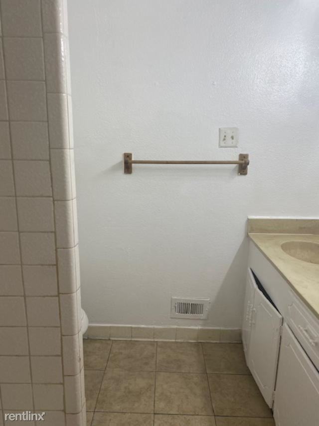 7745 Dentcrest Dr - Photo 2 of 17