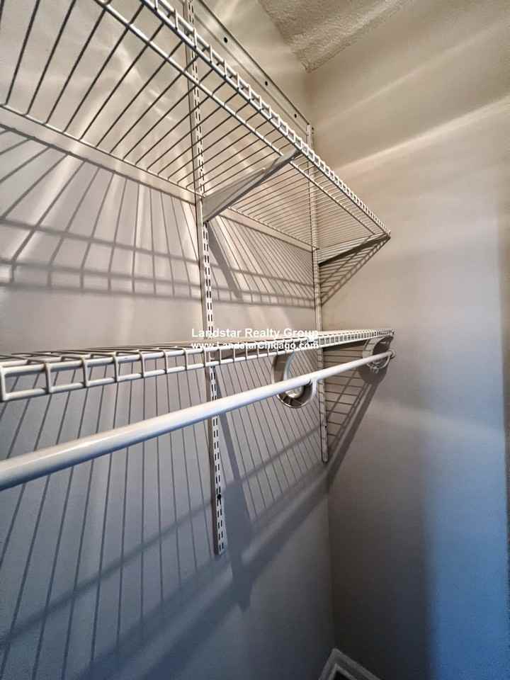 4242 N Sheridan Rd #413 - Photo 6 of 9