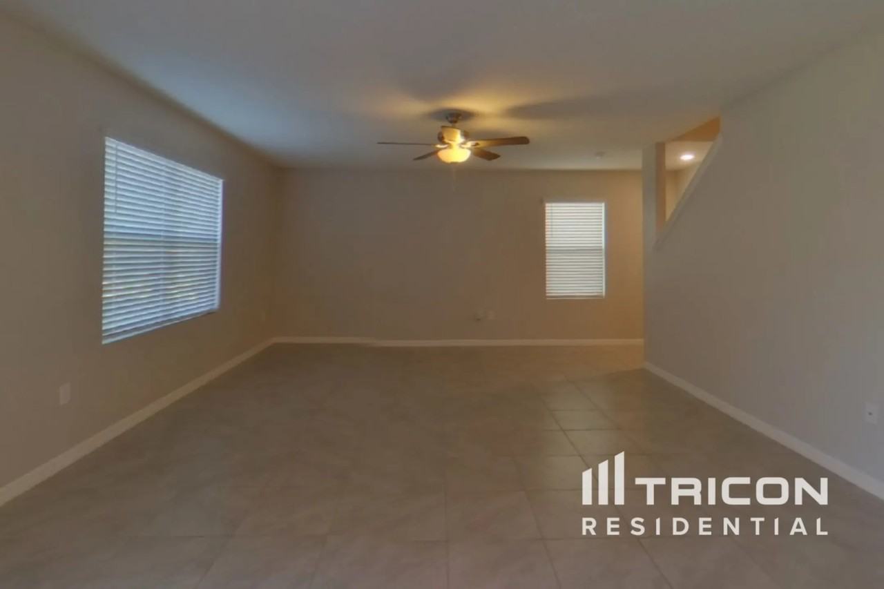 271 271 Lazio Circle Debary FL - Photo 2 of 18