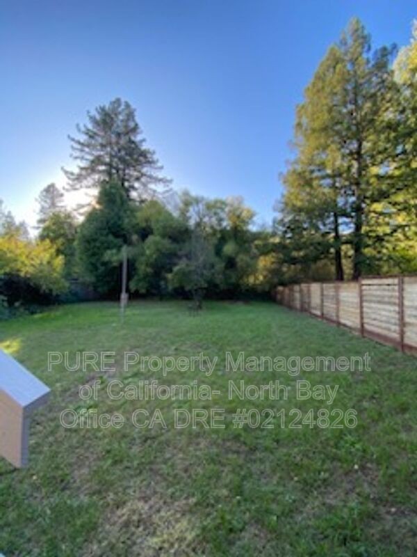 14216 Mill St - Photo 3 of 37