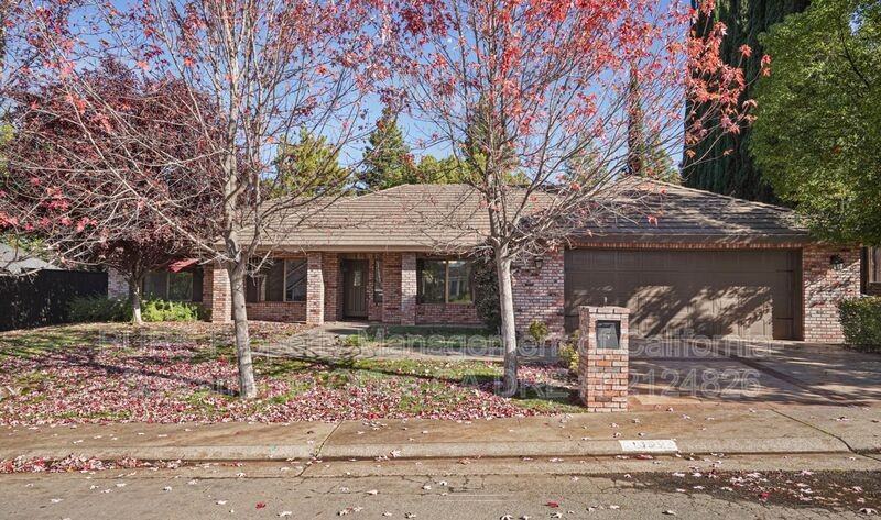 1003 Riva Ridge Ct - Photo 3 of 50