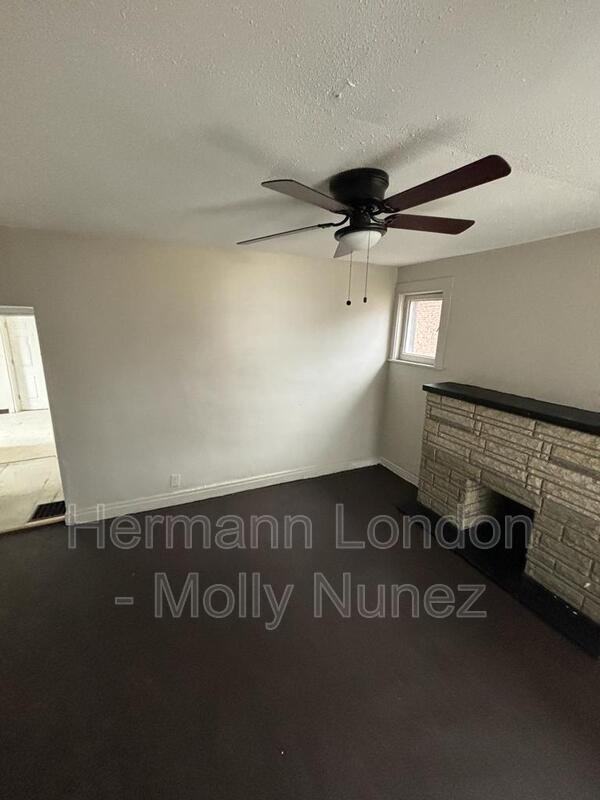 5718 Mimika Ave - Photo 3 of 14