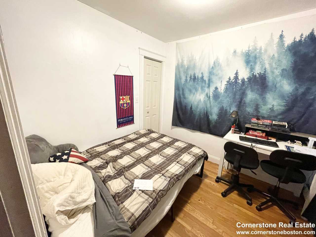 Calumet St #1 - Photo 3 of 14