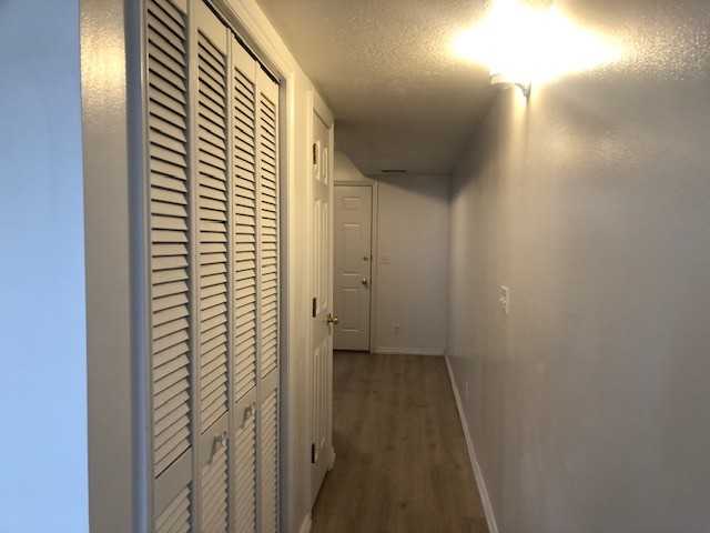 1396 Nw - Photo 2 of 14