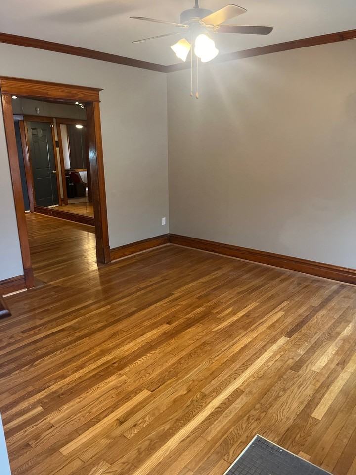 1446 Tamm Ave - Photo 3 of 41