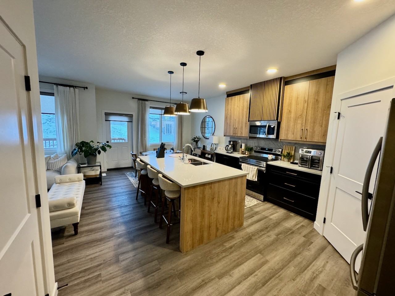 51 Wyatt Rdge - Photo 3 of 22