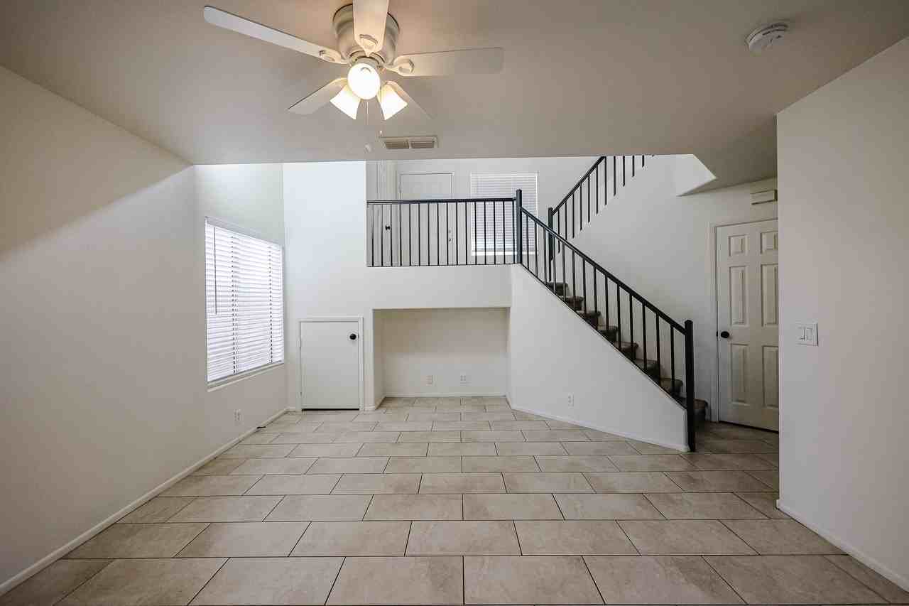 4138 W Charter Oak Rd - Photo 6 of 28