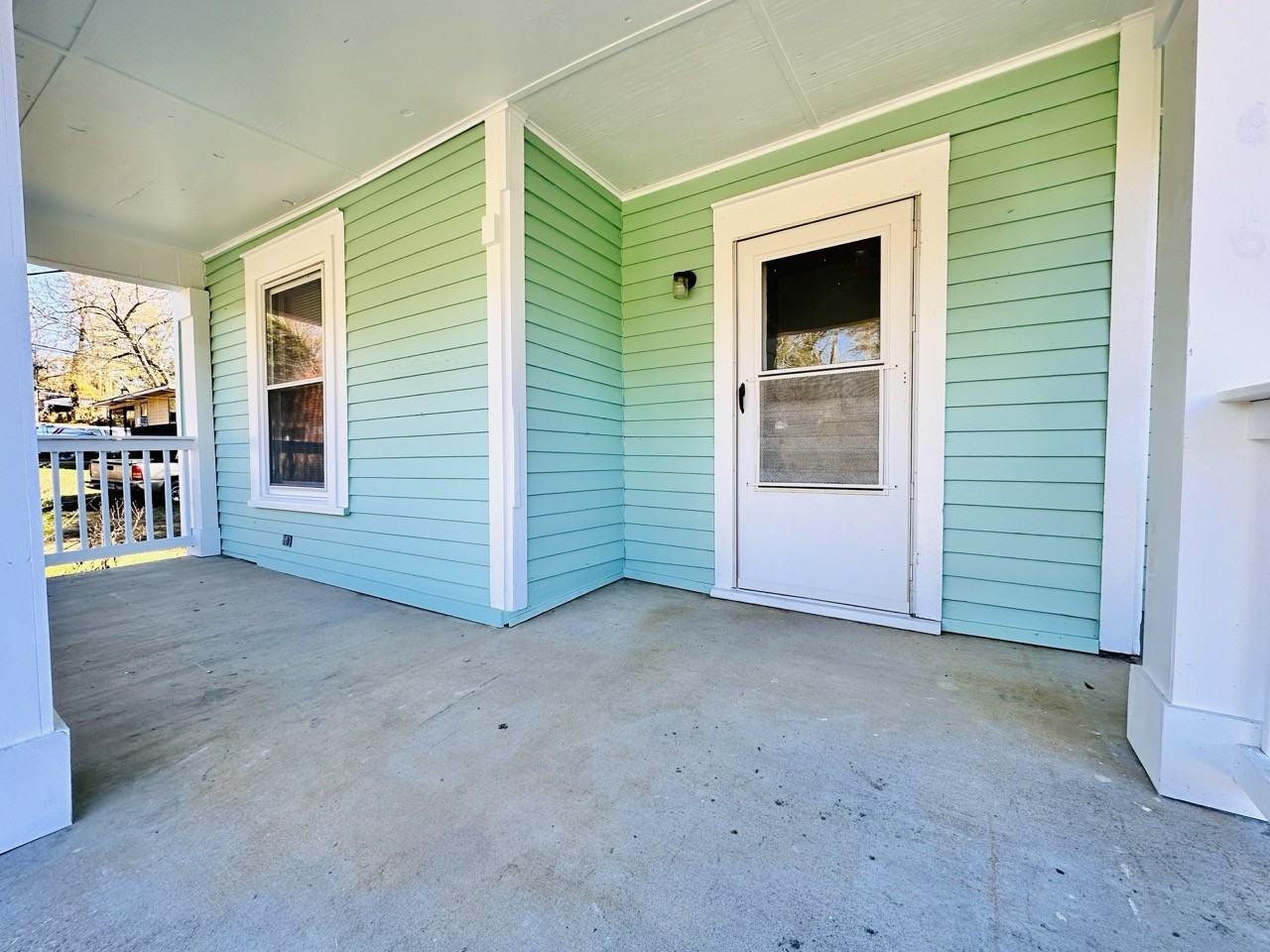 31 Reynolds St - Photo 4 of 20