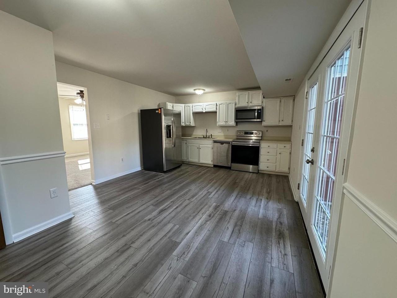 5141 Pecan Dr - Photo 3 of 6