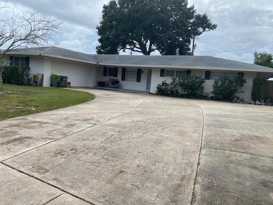 5818 Labelle St  