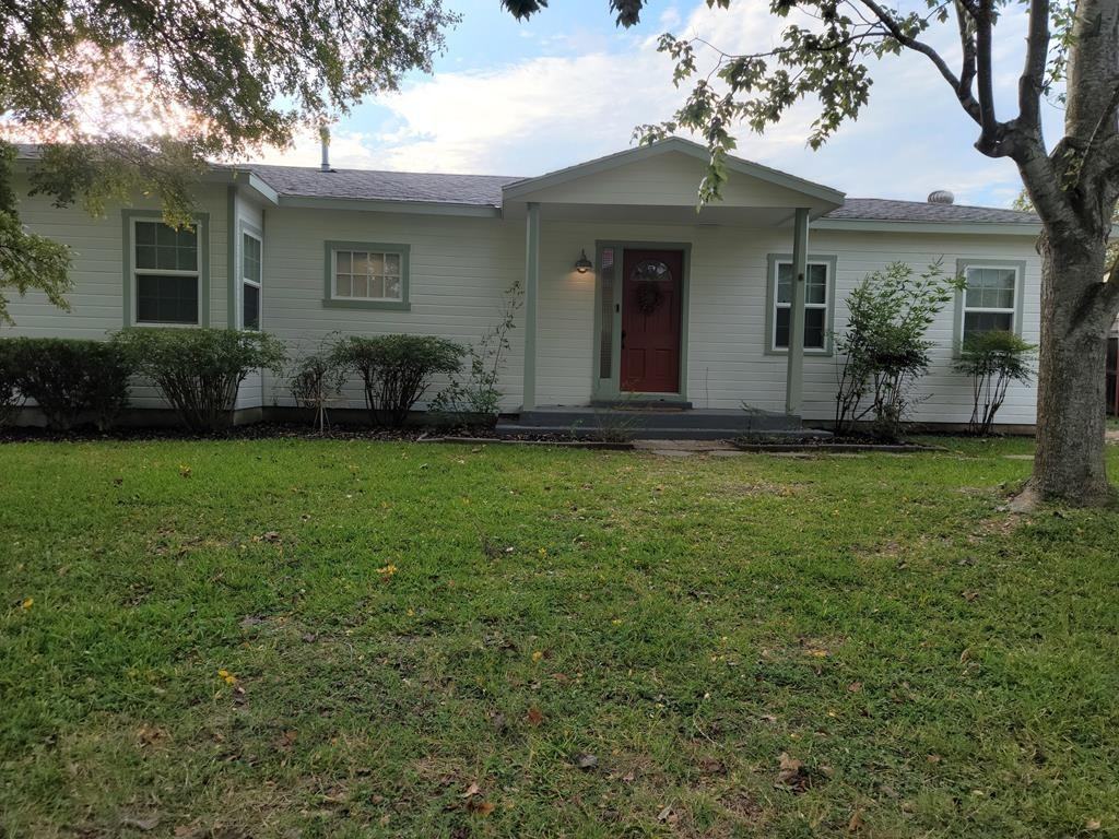 510 S Olive St, Fredericksburg, TX 78624 3 Bedroom House for 2,500/month Zumper