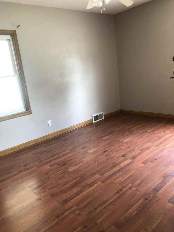 617 2nd Ave Sw - Photo 3 of 20