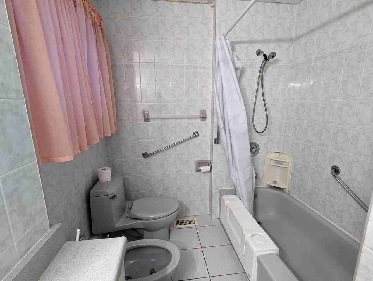 68 Facer St - Photo 3 of 6