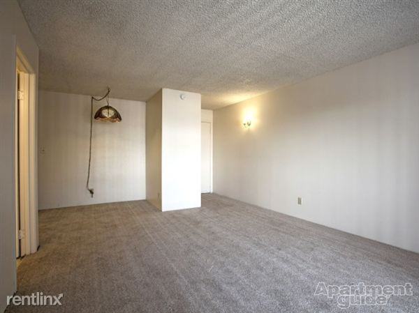 Arbor Creek Apartments - Photo 3 of 9