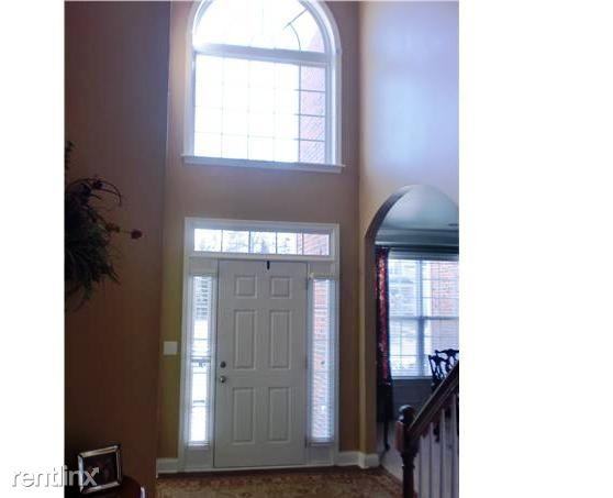 3503 Alamosa Dr - Photo 2 of 11