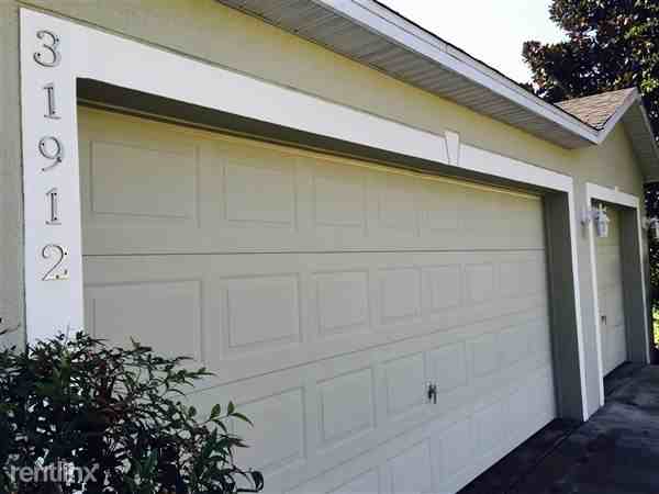 31912 Parkdale Dr - Photo 3 of 21