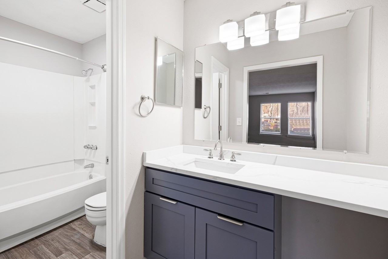 Manchester at Mansell Apartments 401 Huntington Dr, Roswell, GA 30076