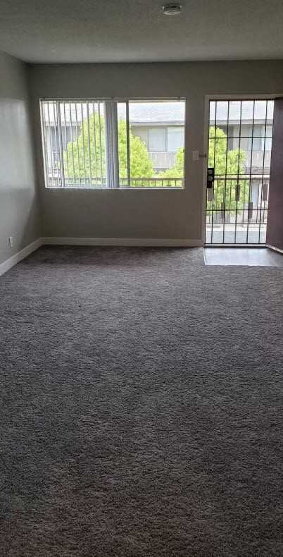 Estancia Downey Apartments - Photo 4 of 11