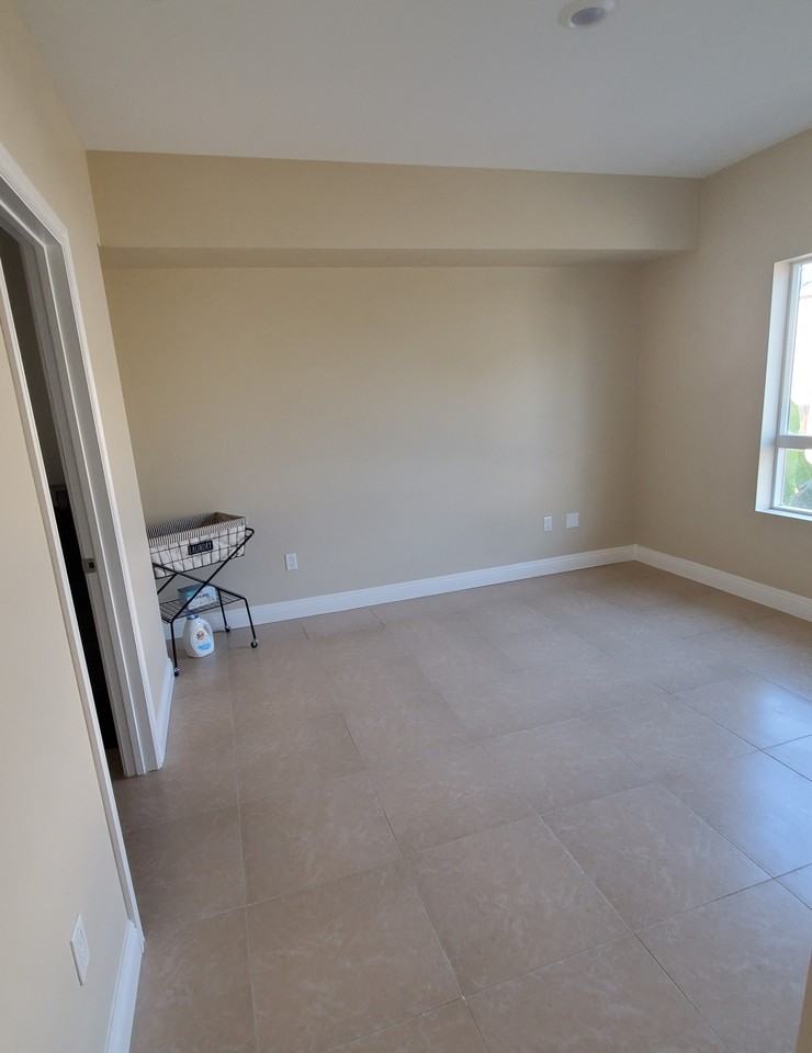 Beach Cities Villas - Photo 5 of 9