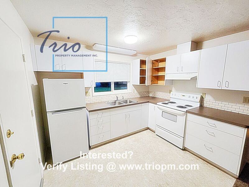 817 E 35th Pl - Photo 2 of 7