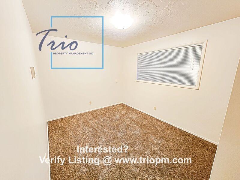 817 E 35th Pl - Photo 6 of 7