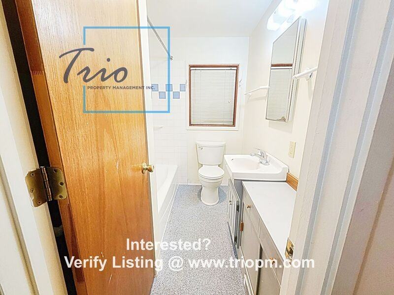 3285 Harris St - Photo 6 of 17