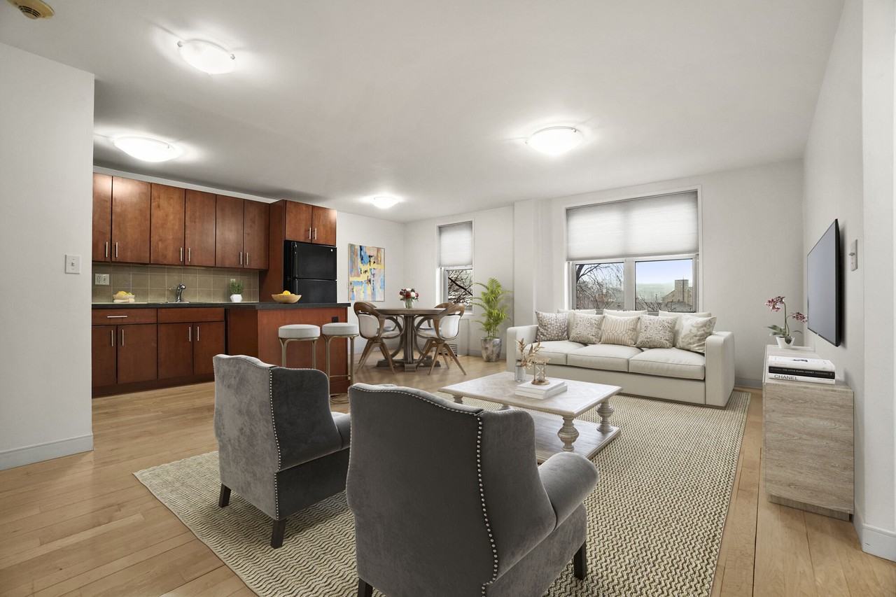 Camelot Court - Photo 6 of 52