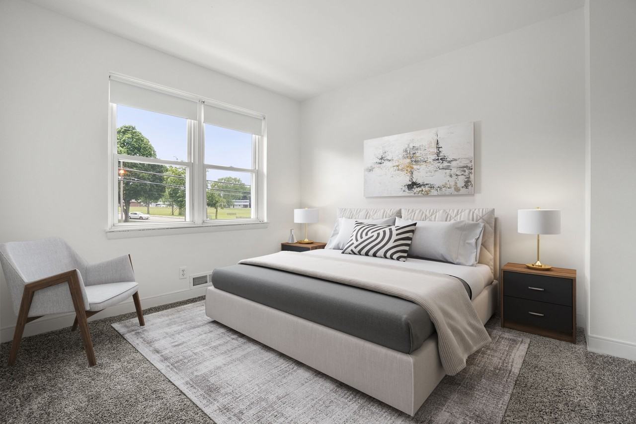 Greenwoods - Photo 5 of 28